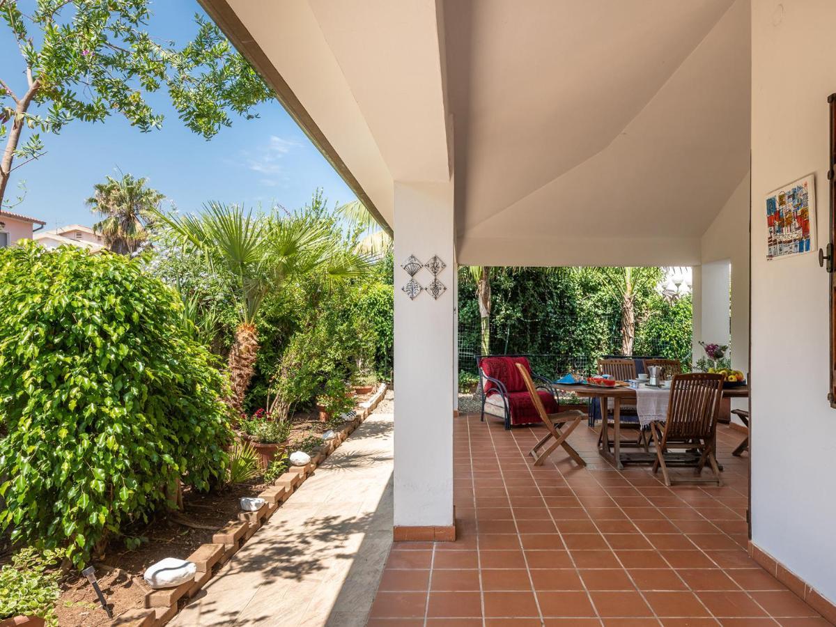 Il Giardino Dell'Arte Bed & Breakfast Capoterra Eksteriør bilde